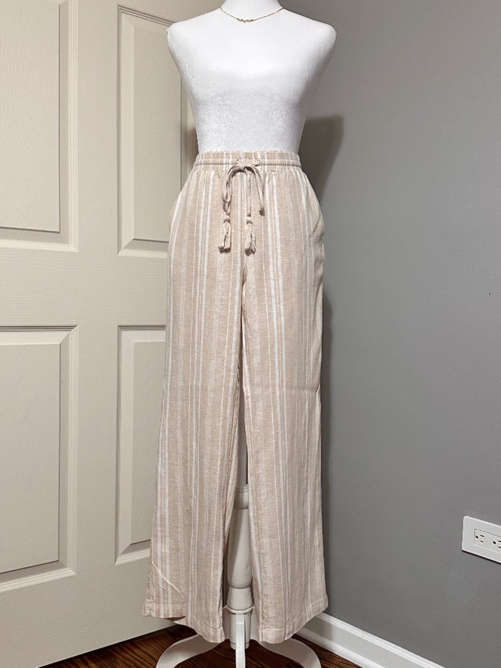 Ellen Tracy Linen Blend Bohemian Pants with Drawstring and Elastic Waist